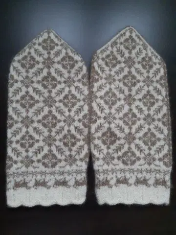 벙어리장갑 손뜨개질 북유럽 무늬