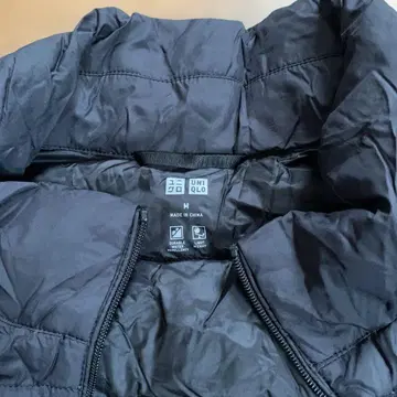 새상품급 UNIQLO 울트라 라이트 다운 자켓 M