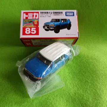 토미카 단종 도요타 FJ 크루저 초회 특별 컬러