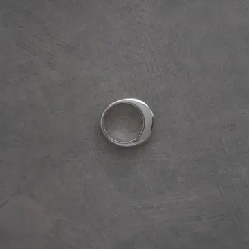 [ BYOKA ] 비요카 CRESCENT SV 반지 #13