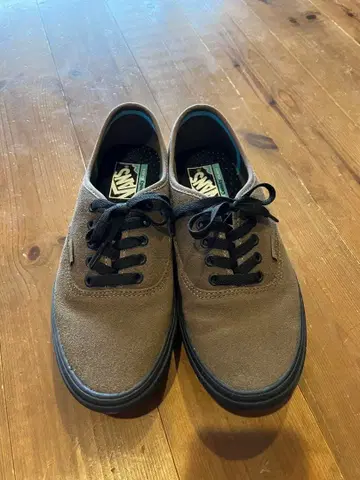 VANS COMFYCUSH AUTHENTIC SUEDE 오센틱
