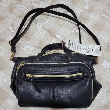 가죽 블랙 숄더백