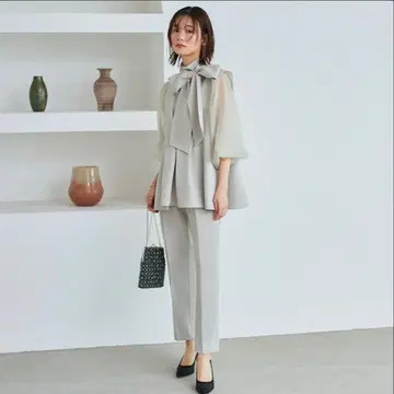 [ 1회만 착용 ] RUIRUE BOUTIQUE 셋업