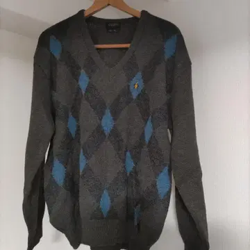 클래식 먼싱웨어 울 100%, 알파카 50% V넥 스웨터