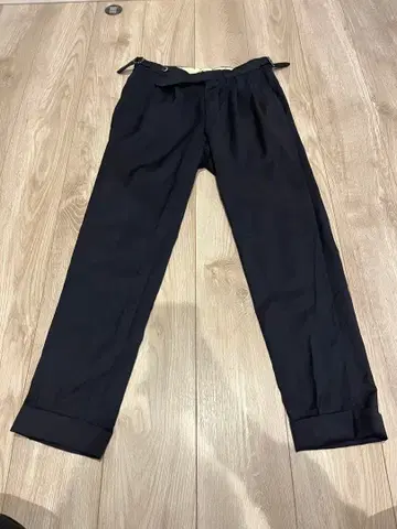 GTA HERRICK 네이비 슬랙스