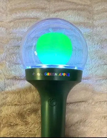 미세스 응원봉 바벨탑