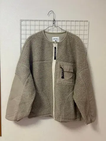 niko and - 베이지 플리스 자켓