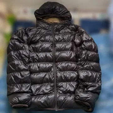 울트라 라이트 프리미엄 다운 자켓 L 블랙