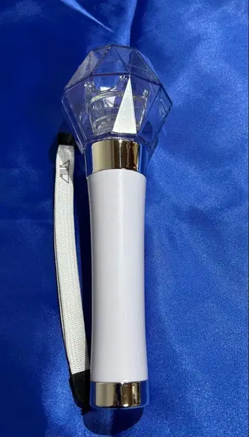 M!LK 밀크 크리스탈 스틱 3