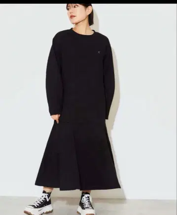 CONVERSE TOKYO 블랙 롱 원피스 긴팔