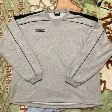 00s UMBRO 그레이 맨투맨 사이즈 O