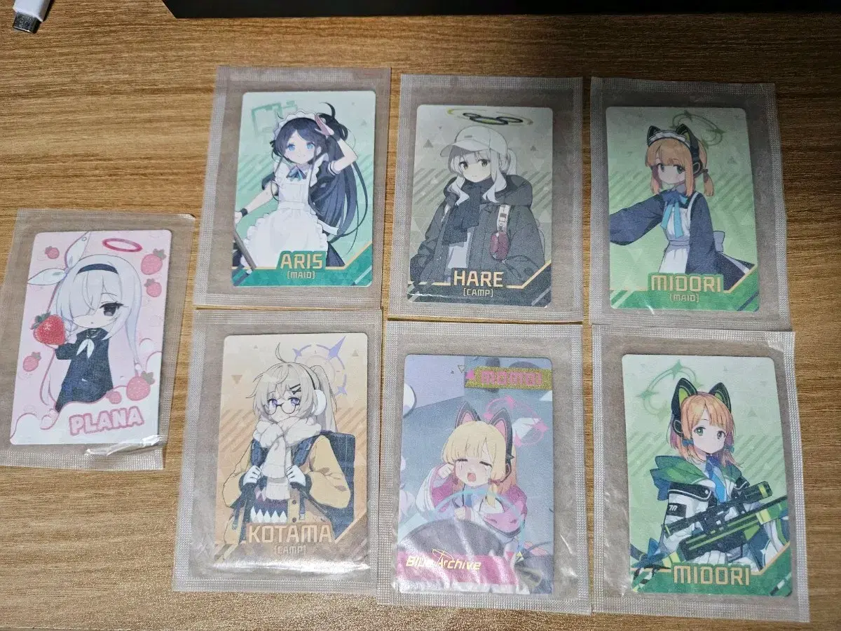 Blue Archive GS25 Wafer Photocard/Sticker