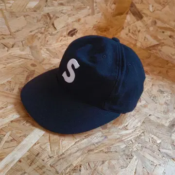 The H.W.Dog & Co 캡