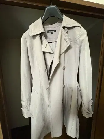 L'AUTRE MONT 트렌치코트 7호