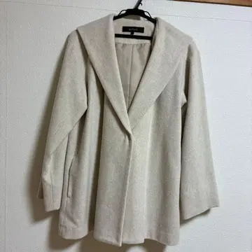 Reflect 아이보리 울 자켓