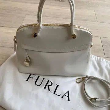 FURLA 화이트 가죽 숄더백