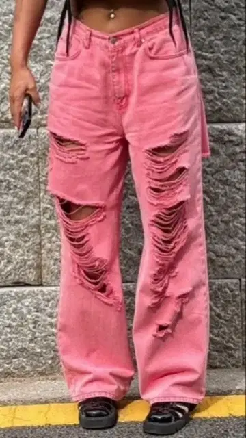 데미지 진 핑크 와이드 팬츠