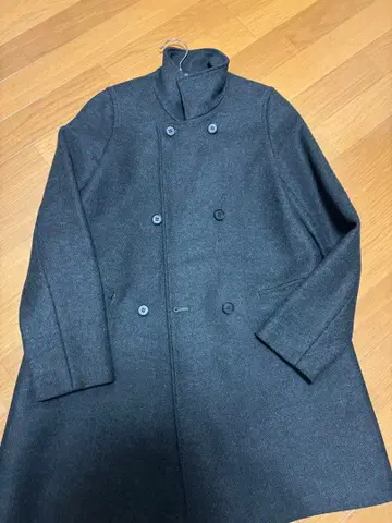 새상품급 캐시미어 혼방 코트 스터링 루어