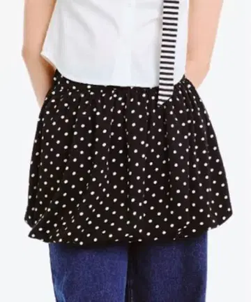 Fekete 폴카 도트 미니 벌룬 스커트