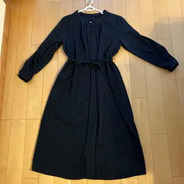 렙심 네이비 스트라이프 긴팔 원피스