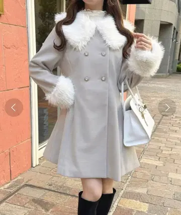 아프레 주르 6주년 코트