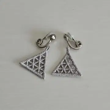 000 트리플 오우 귀찌 실버 레이스 레티스 트라이앵글