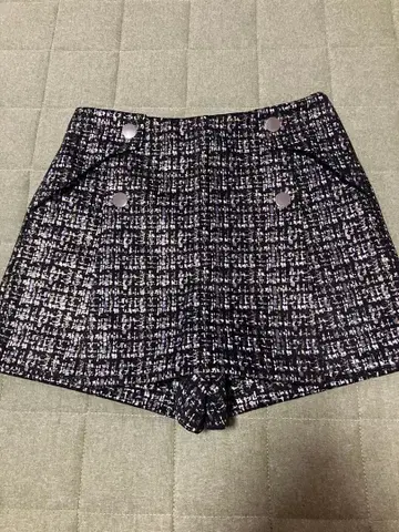 [ 새상품급 ] ZARA 트위드 숏팬츠