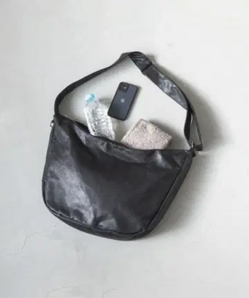 하프문 숄더 BAG