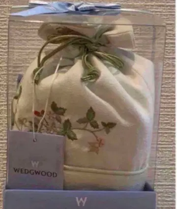 새상품 웨지우드 와일드 스트로베리 복조리 파우치