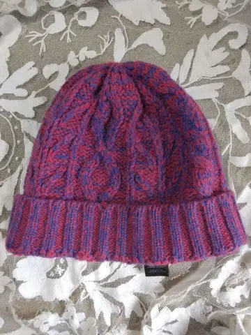 새상품급 MARC BY JACOBS 마크제이콥스 니트 모자 핑크 보라색