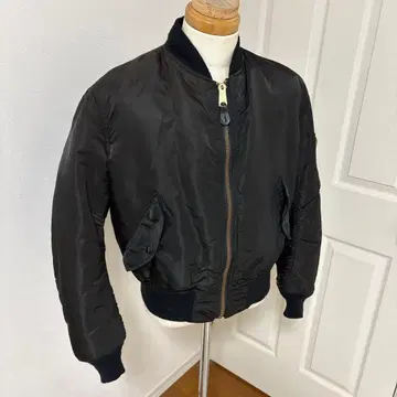 USA제 ALPHA MA-1 레어 블랙 플라이트 자켓 M 사이즈