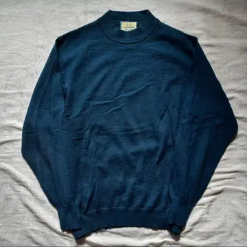 이탈리아제 울 니트