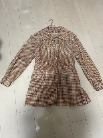 체크 무늬 코트