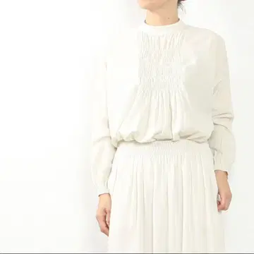 evameva shiring pullover