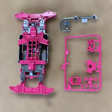 미니 사륜구동 ms 프레키 벽 남김 핑크X실버 가격 인하 가능합니다