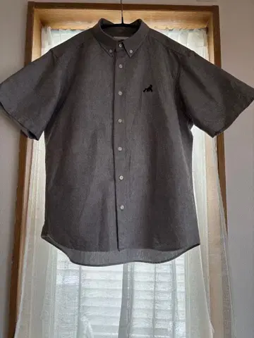 XLARGE 그레이 반팔 셔츠 로고 자수