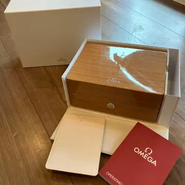 OMEGA 시계 오리지널 박스와 부속품