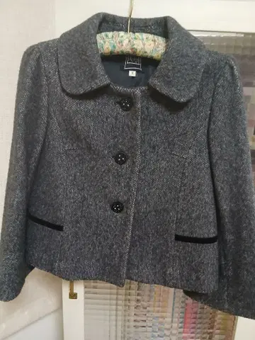 그레이 울 코트 신시아 애로우