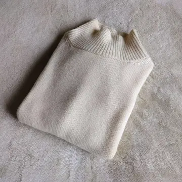 새상품급 MHL. DRY MERINO 사이즈 M