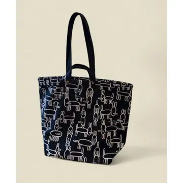 미나 페르호넨 pinot 백 navy