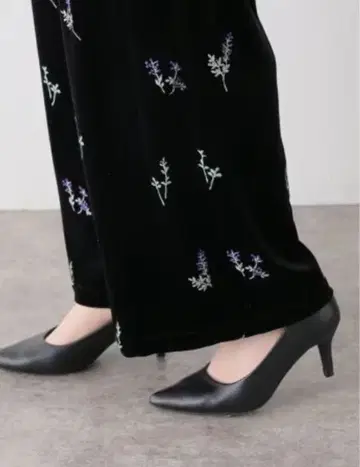 벨로아 자수 이지 팬츠