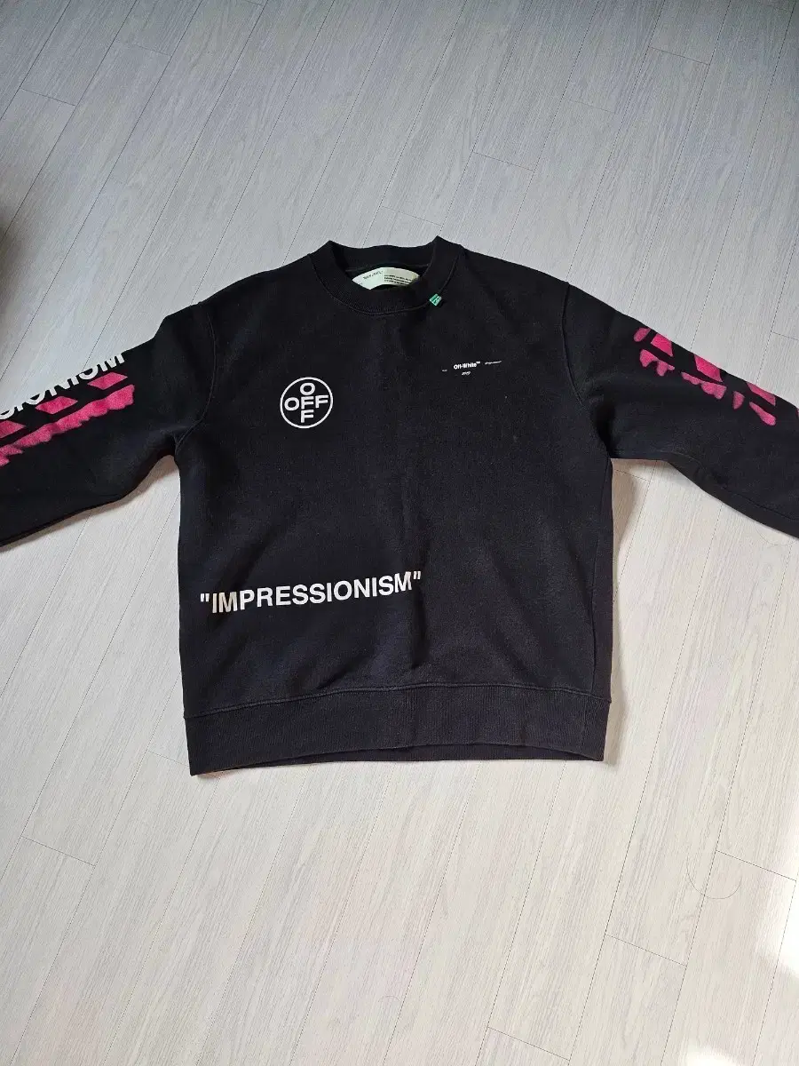 Off-white™️ Stencil Sweatshirt, Size L