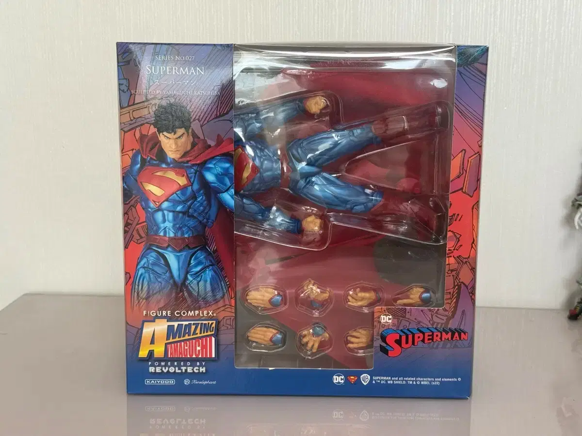 Amazing Yamaguchi Revoltech Superman (S-Class Condition)