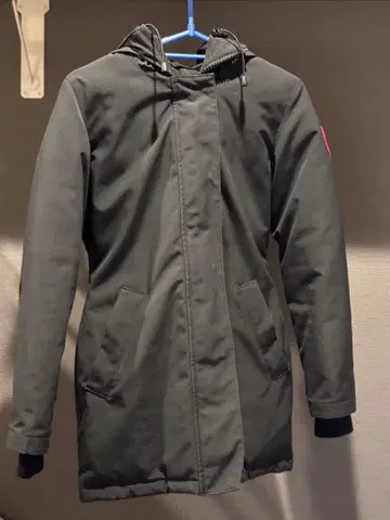 Canada Goose 블랙 다운 자켓
