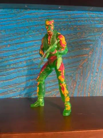 NECA 네카 프레데터 더치 피규어