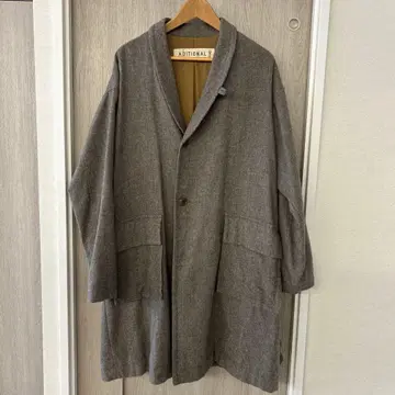 ADITIONAL 그레이 체스터 코트