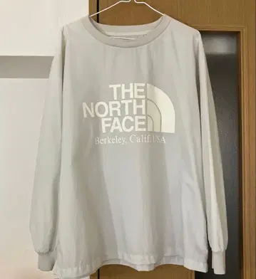 THE NORTH FACE 긴팔 티셔츠 M 사이즈