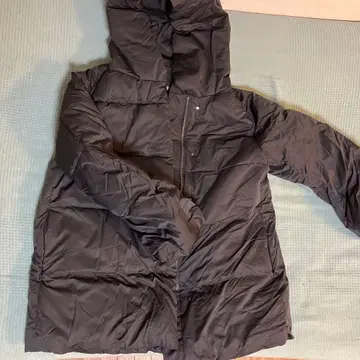 UNIQLO 후드 부착 다운 자켓 M 블랙