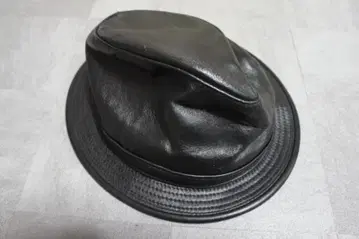 샷 램스킨 가죽 햇