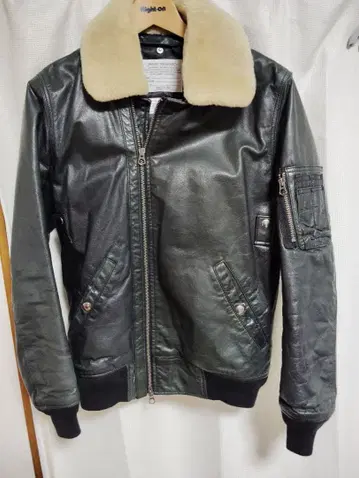 URBAN RESEARCH 천연 가죽 MA-1 자켓 M